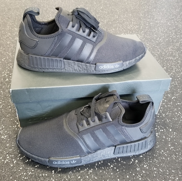 adidas argento nmd r1